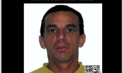 Cartaz do Disque Denúncia com foto de Renato dos Anjos Mello, acusado de estelionato em Niterói.