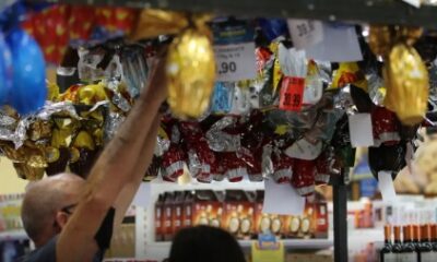 Preços da Páscoa 2026 apresentam grande variação entre lojas no RJ.