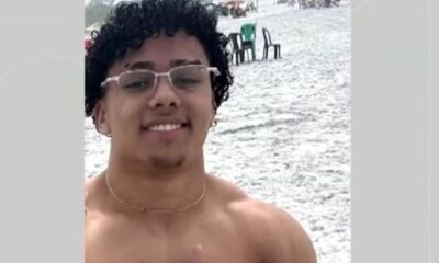 Bombeiros realizam buscas no mar da Praia Grande após desaparecimento de turista em Arraial do Cabo.