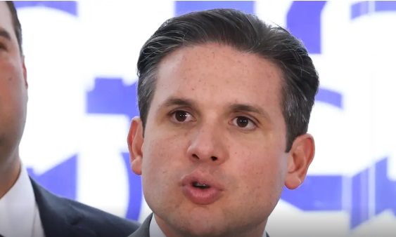 Presidente da Câmara Hugo Motta comenta debate sobre fim da escala 6x1 no Congresso.