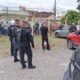 Local isolado pela polícia após policial de folga reagir a tentativa de roubo em Campo Grande.