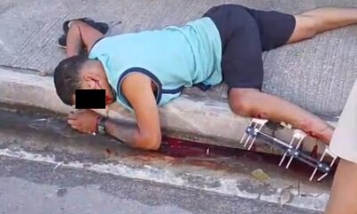 Equipe médica atendendo vítimas de acidente de moto grave em hospital público