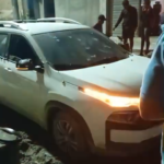 Carro é metralhado em São Gonçalo e deixa rastro de sangue no Jardim Catarina