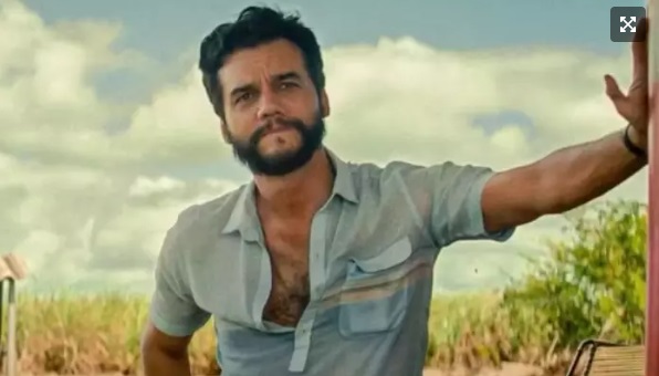Wagner Moura aciona Justiça contra Silas Malafaia por difamação e injúria