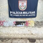 Niterói: Incursão na Nova Brasília termina com prisão e centenas de porções apreendidas