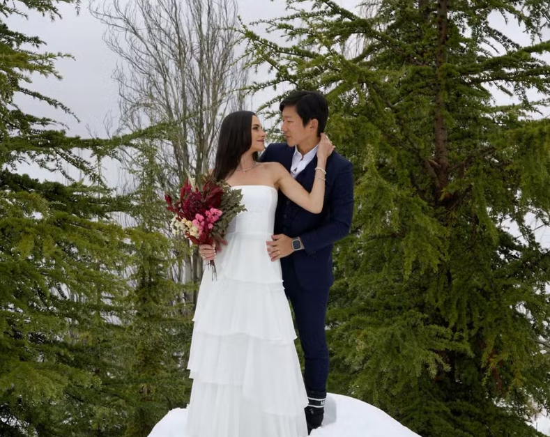 Pyong Lee se casa na neve com Natália Nasser e transforma frio em romance