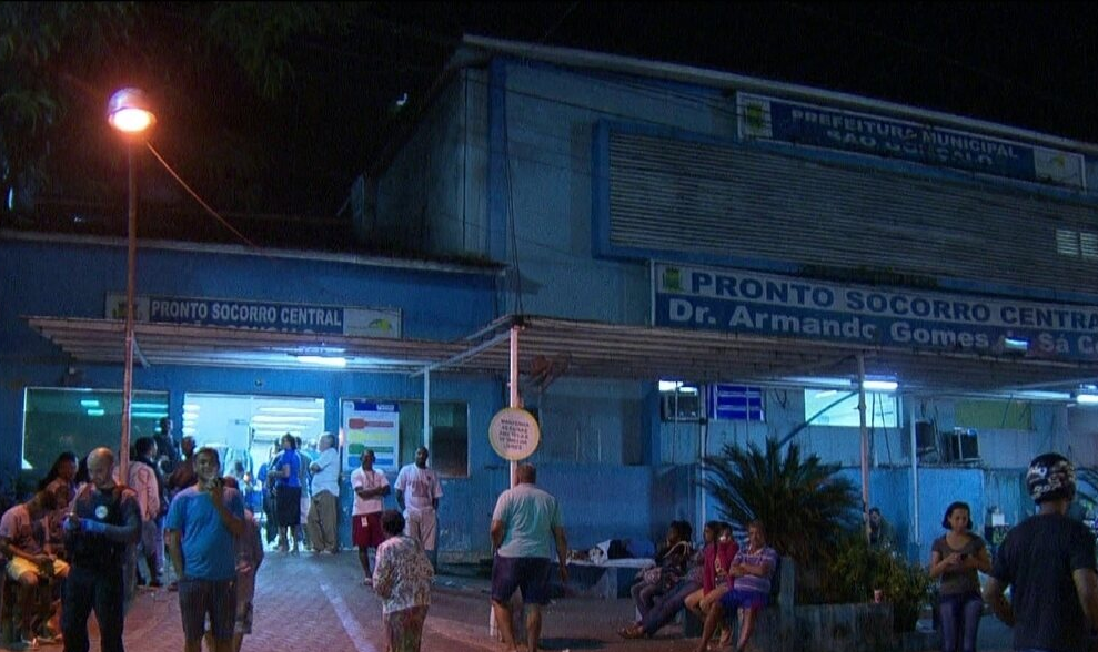 Viatura policial em ocorrência investigada pela Delegacia de Homicídios de Niterói e São Gonçalo.